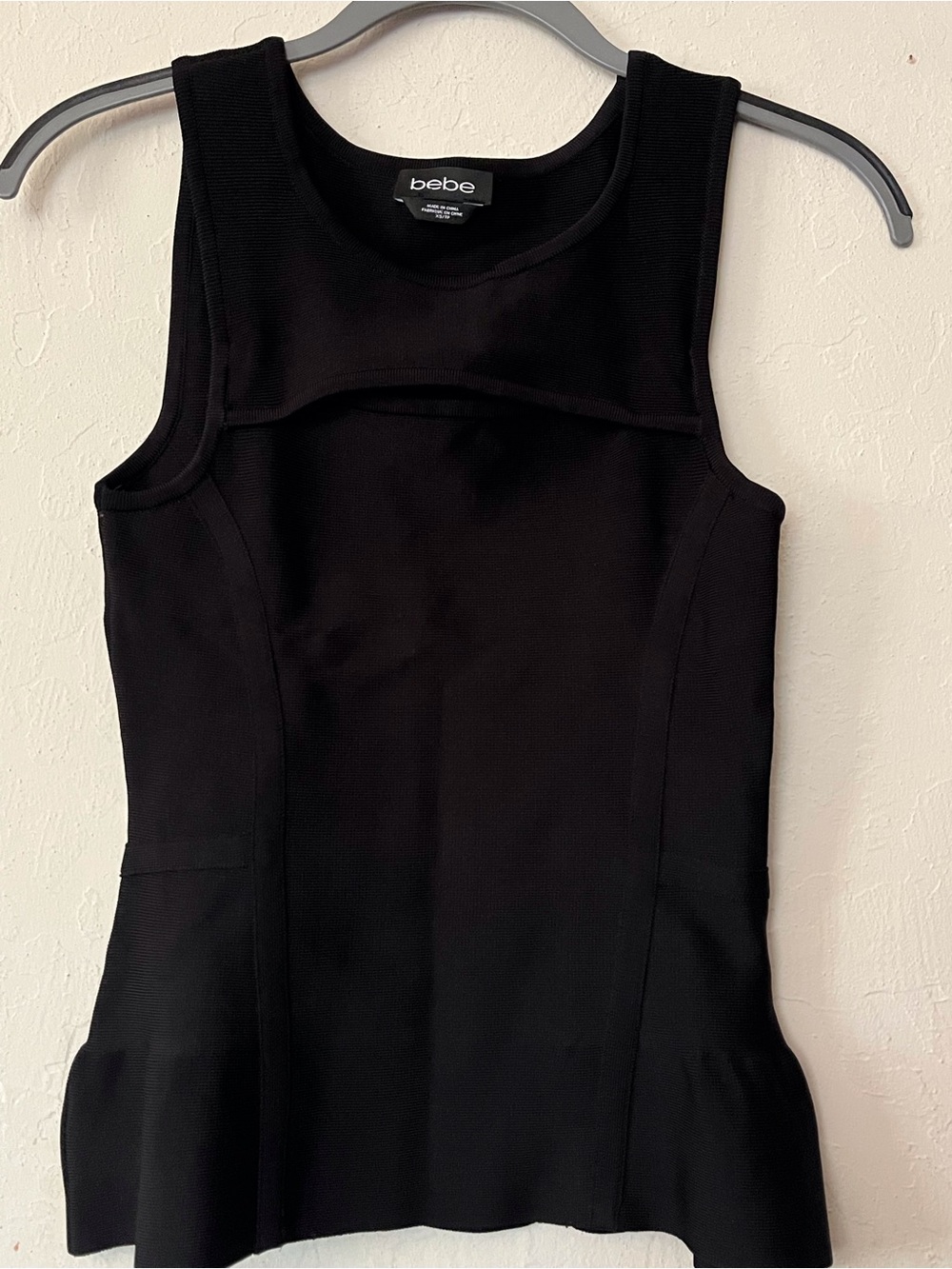 bebe Black Ribbed Knit Top with Crew Neck